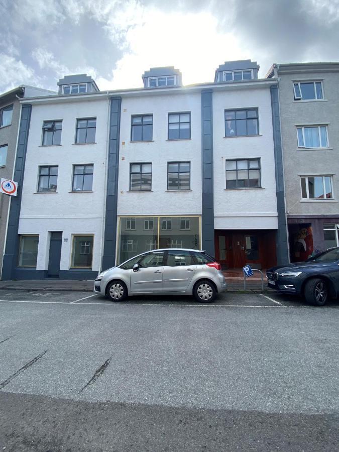 Day Dream Vesturgata 17 Reykjavik Aparthotel Екстериор снимка